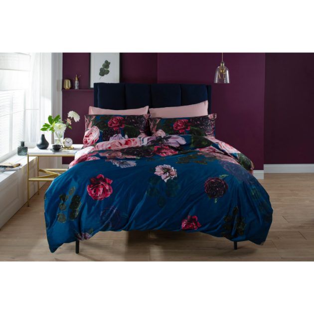 Picture of Bold Peony Duvet Set - Double
