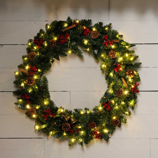 Picture of Prelit Cinnamon and Berry Wreath