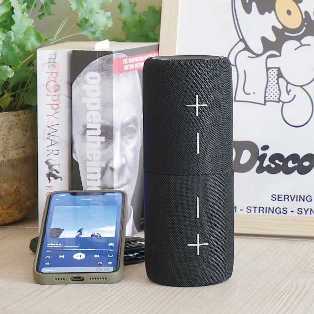 Picture of Magnetic Dual BT Speaker