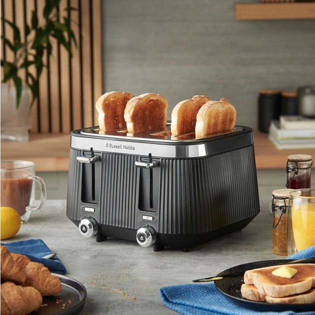 Picture of Russell Hobbs Bronte 4Sl Toaster - Black