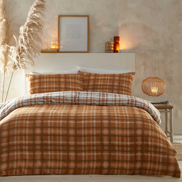 Picture of TARTAN DUVET SET ORANGE - Super King